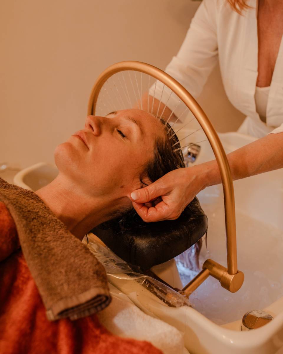 Découvrez le massage Head Spa : l’art japonais du bien-être capillaire Hair Spa arrive à Marseille Prado Plages (13008)